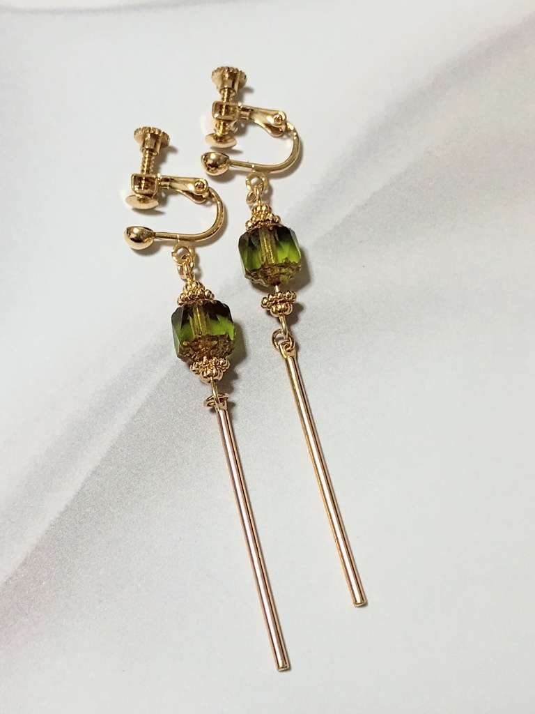 ルックイメージイヤリング