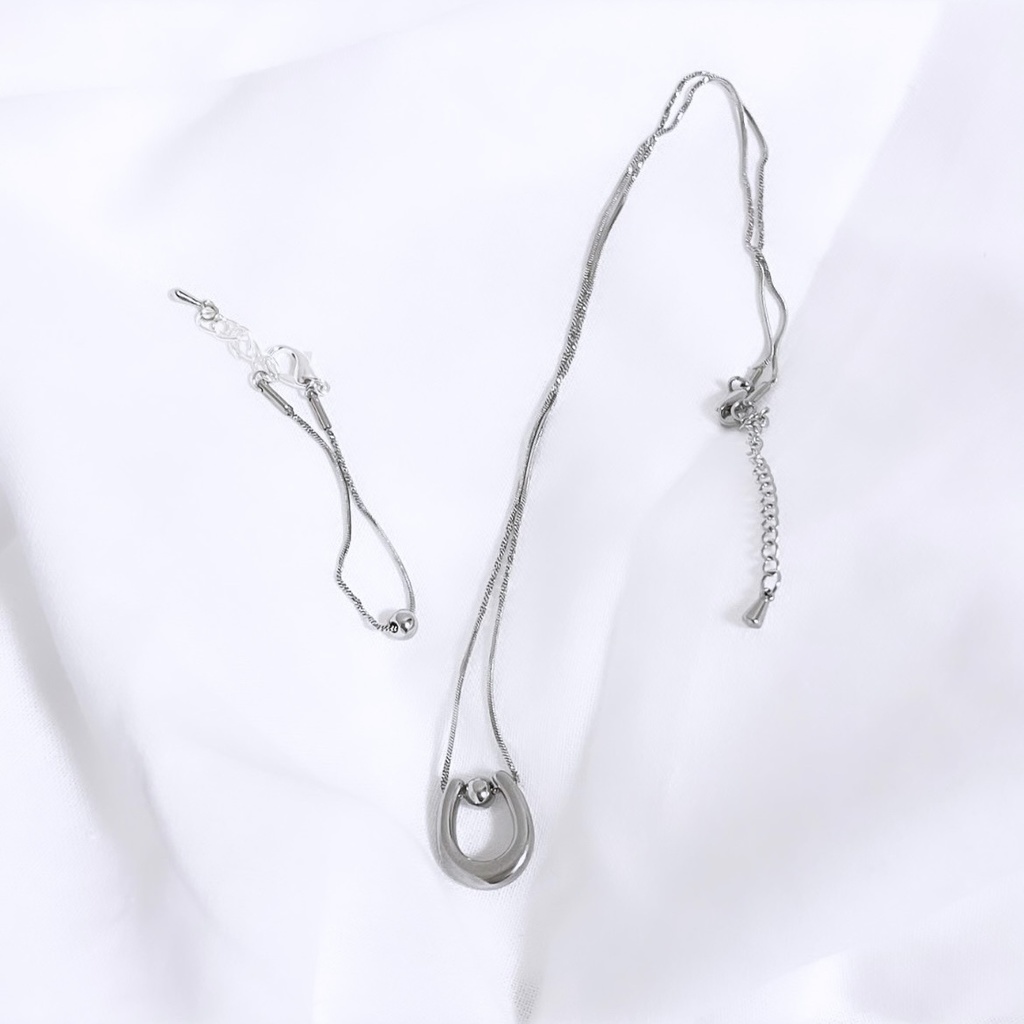 ▲ horseshoe All stainless necklace