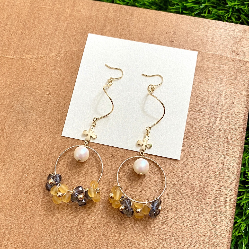 <ディオナ>モチーフイヤリング/ピアス