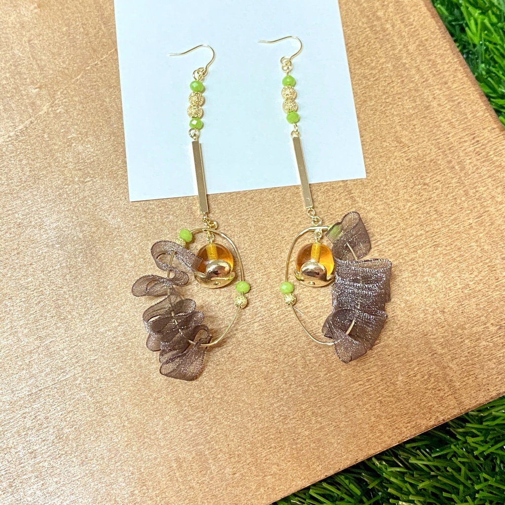 <カチーナ>モチーフイヤリング/ピアス