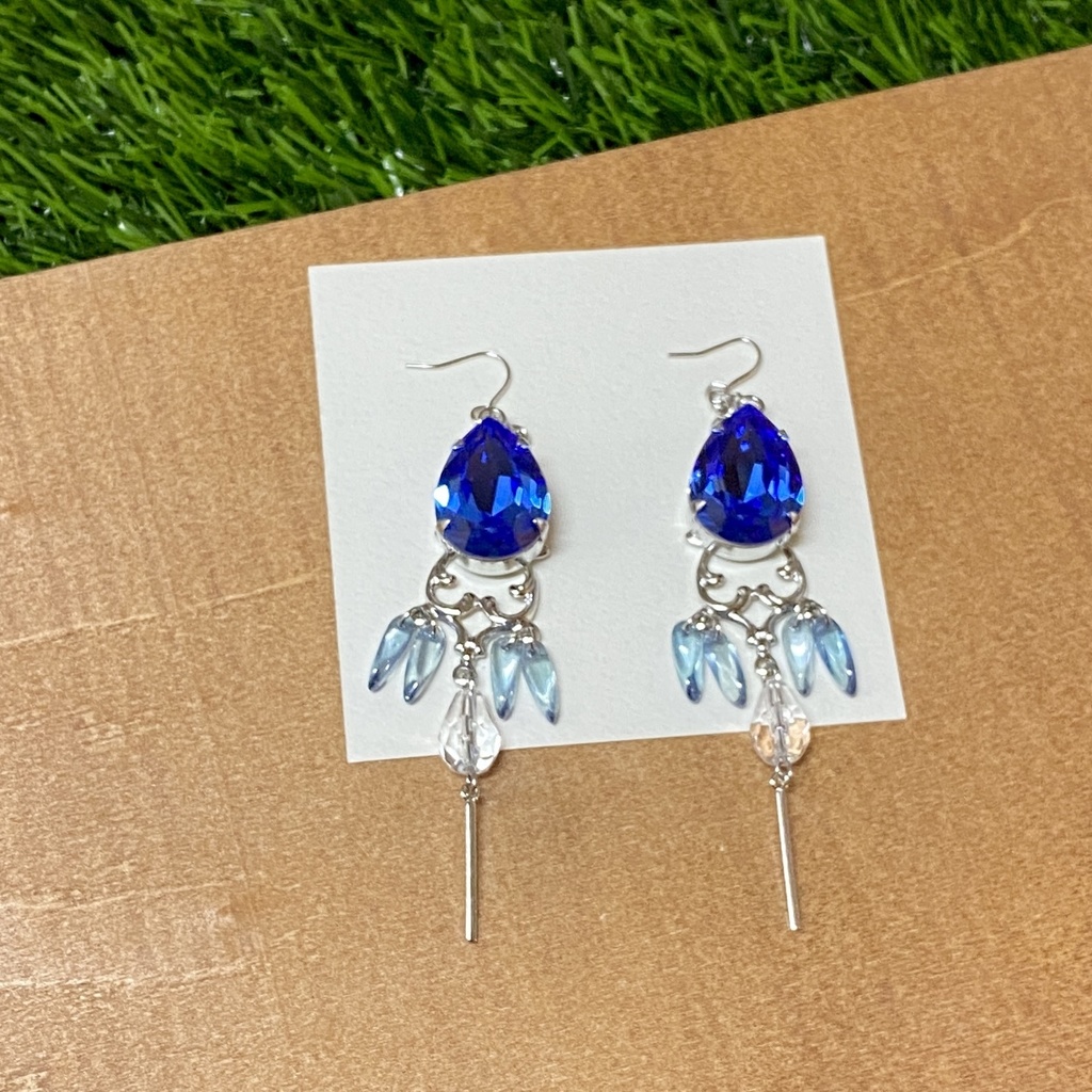 <ヌヴィレット>モチーフイヤリング/ピアス