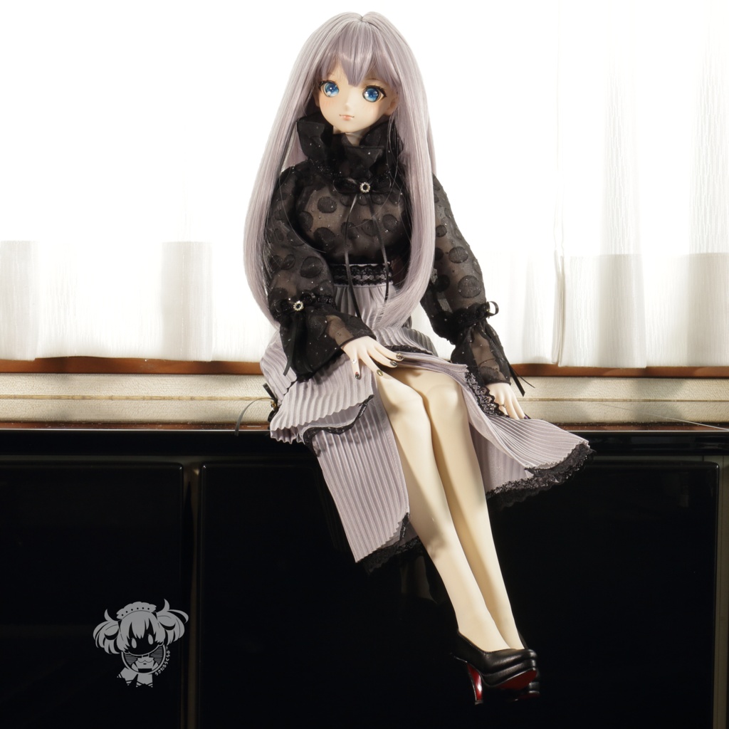 DD(S胸,M胸,L胸,dy胸)シアーブラウス&プリーツスカート