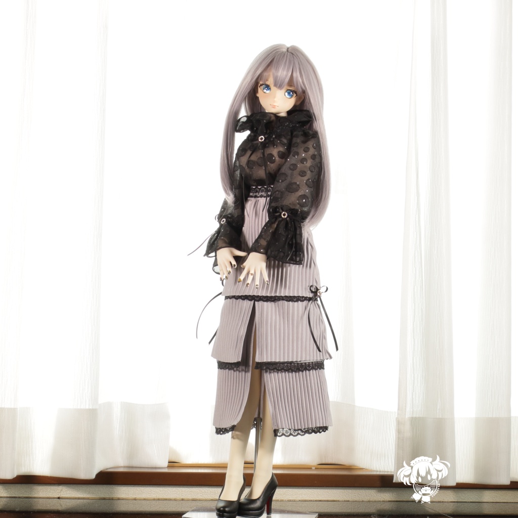 DD(S胸,M胸,L胸,dy胸)シアーブラウス&プリーツスカート