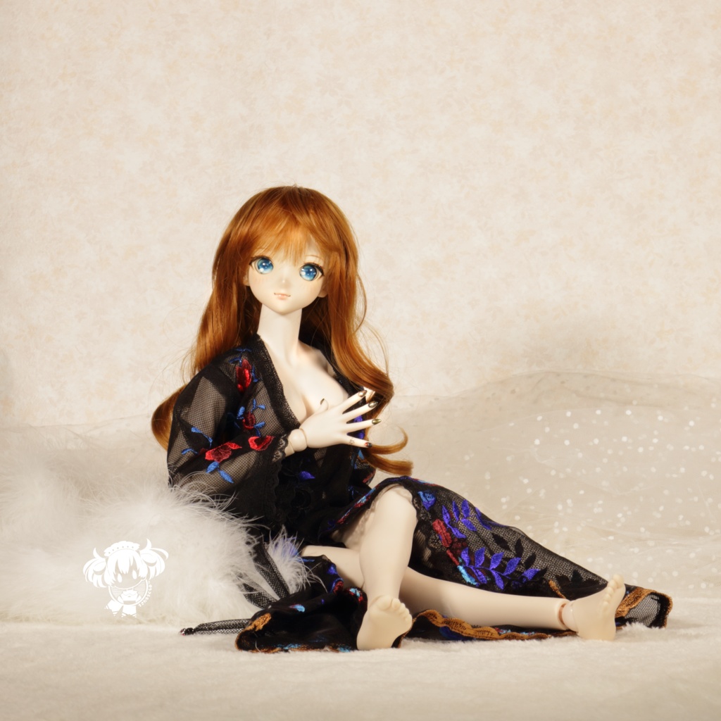 DD(S胸、M胸、L胸,dy胸)MDD シアーししゅうガウン