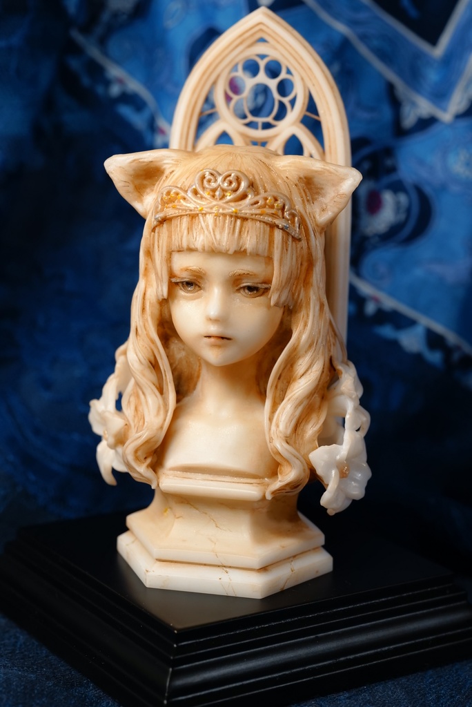 【ねこ女王】ガレージキット