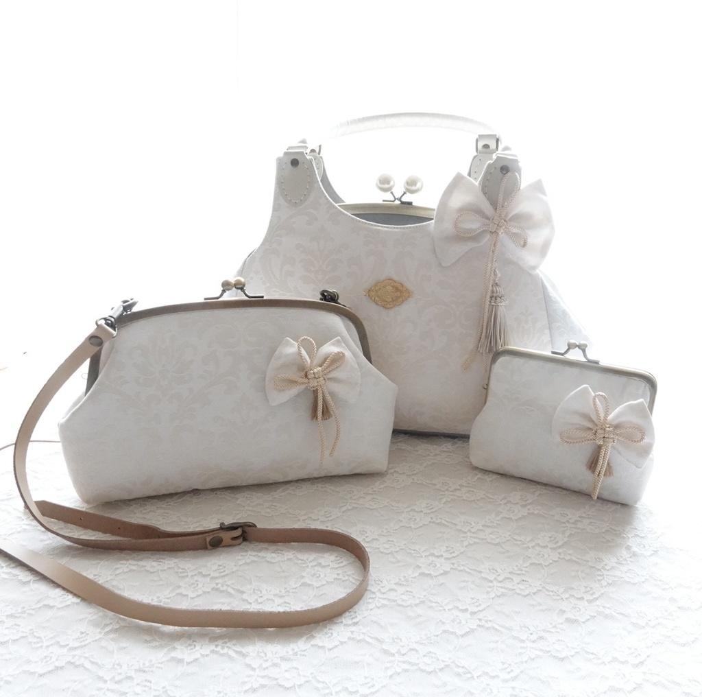 鶴丸国永イメージ お財布ショルダーバッグ はるにえ 桜 Booth