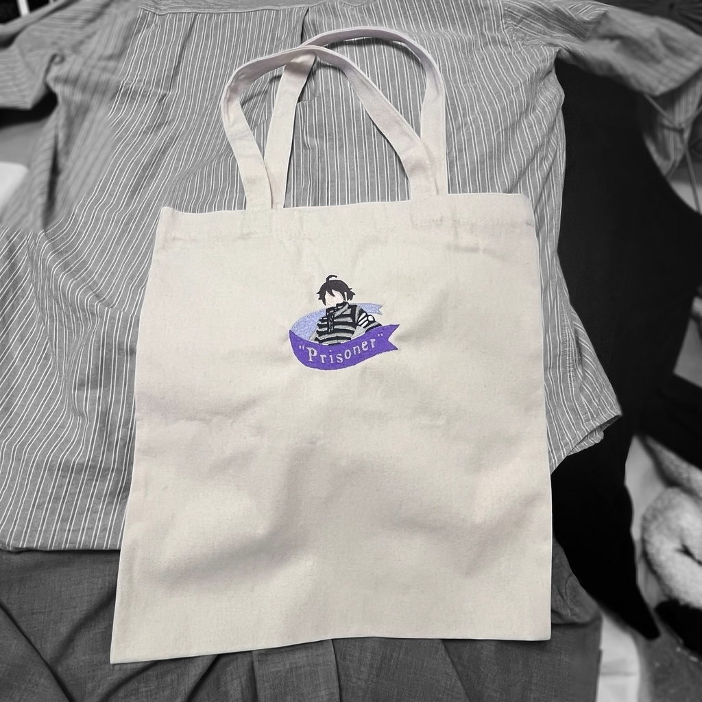 A4がすっぽり入る囚人刺繍トートバッグ