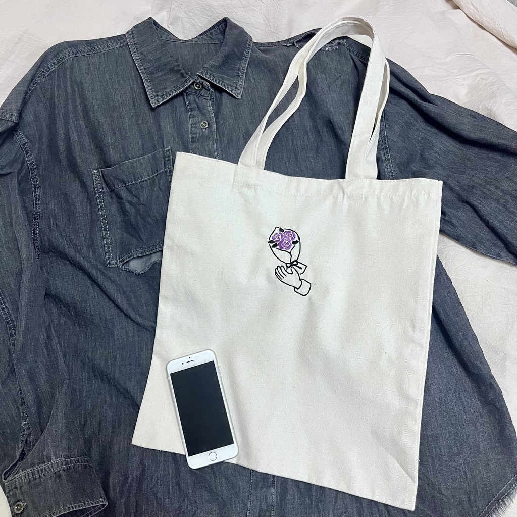 A4が入る墓守花束エモート刺繍トートバッグ