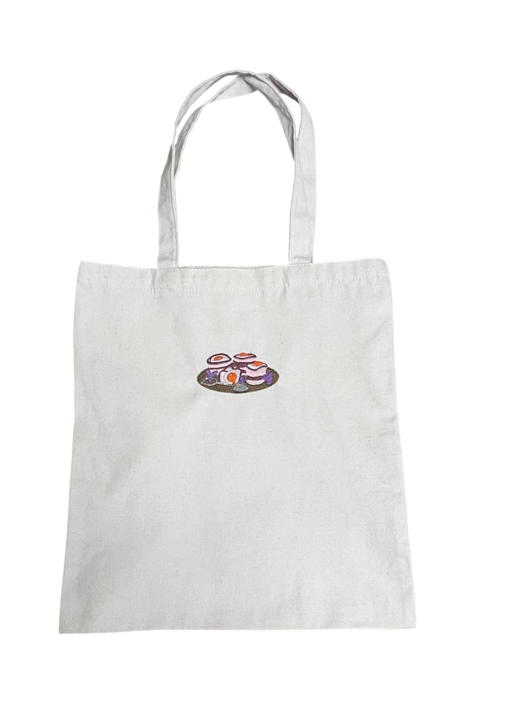 A4が入るベーコンエッグトート