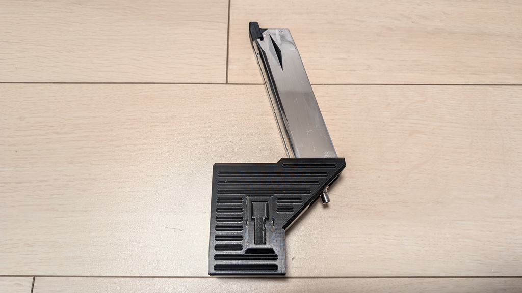 東京マルイ XDM40用 外部ソースマグアダプター v2