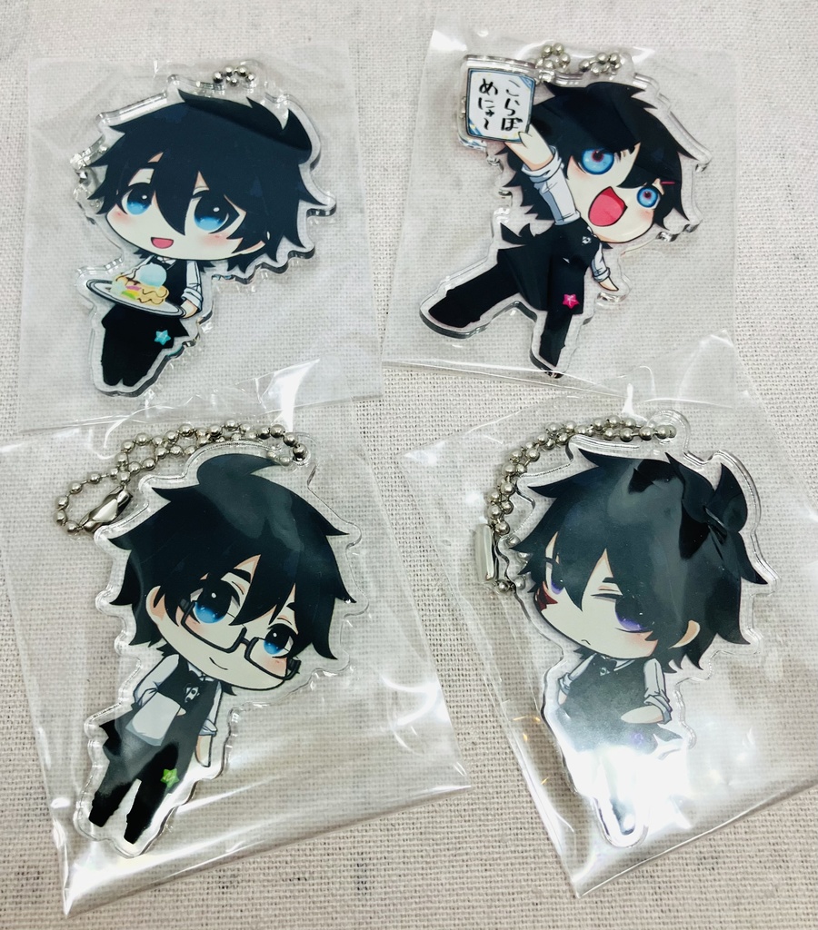 ファンタ4コラボカフェごっこアクキー