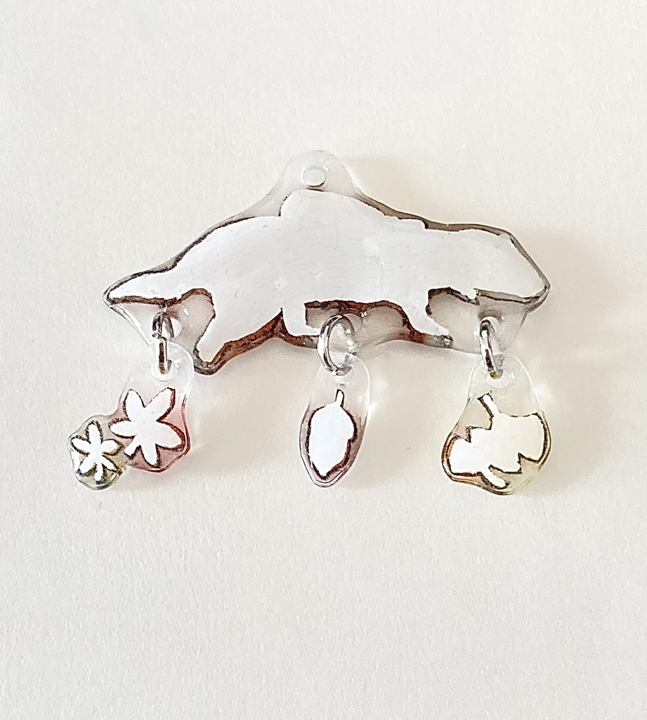 フェレットと秋の散歩道ゆらゆらチャーム