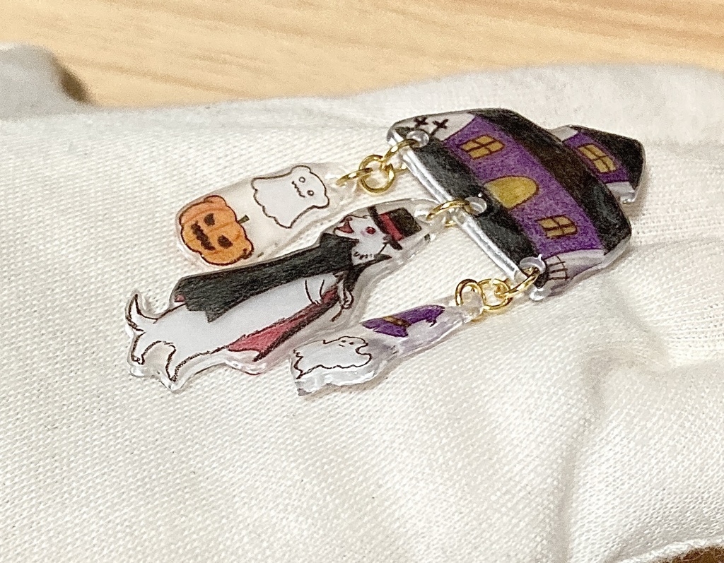 「トリック・オア・フェレット!」ブローチ