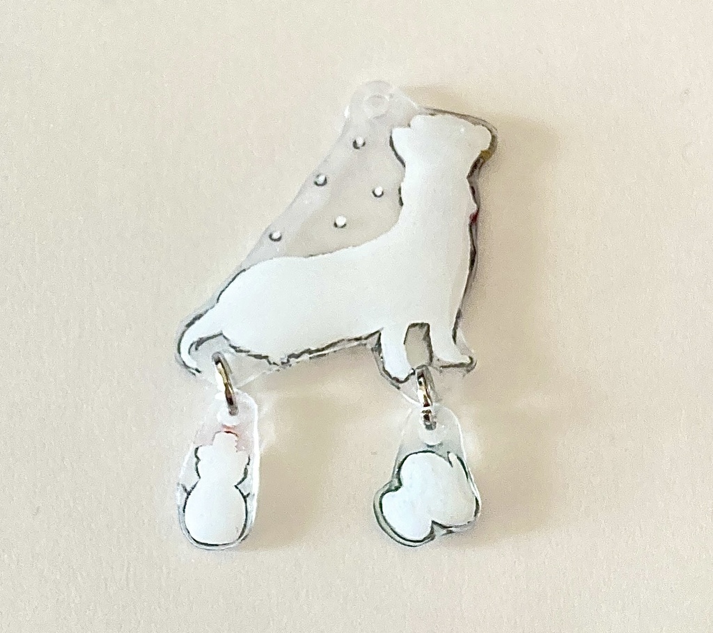 フェレットとゆらゆら雪あそびチャーム