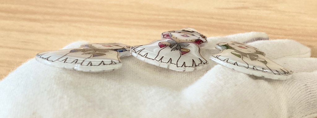 ちいさなともだちとフェレットさんのふわふわおばけチャーム