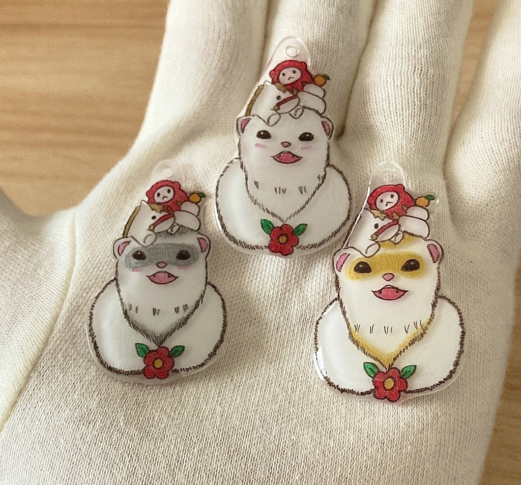 干支(午)と福飾りのフェレットチャーム