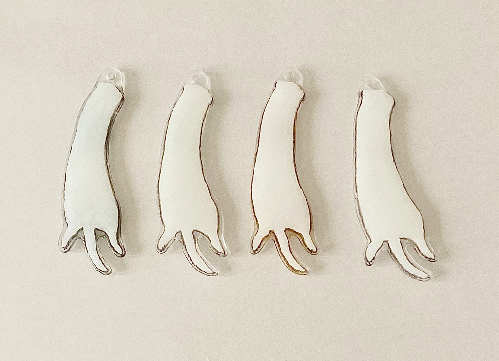 なに見てるの?ごろん寝フェレットチャーム(全4種)