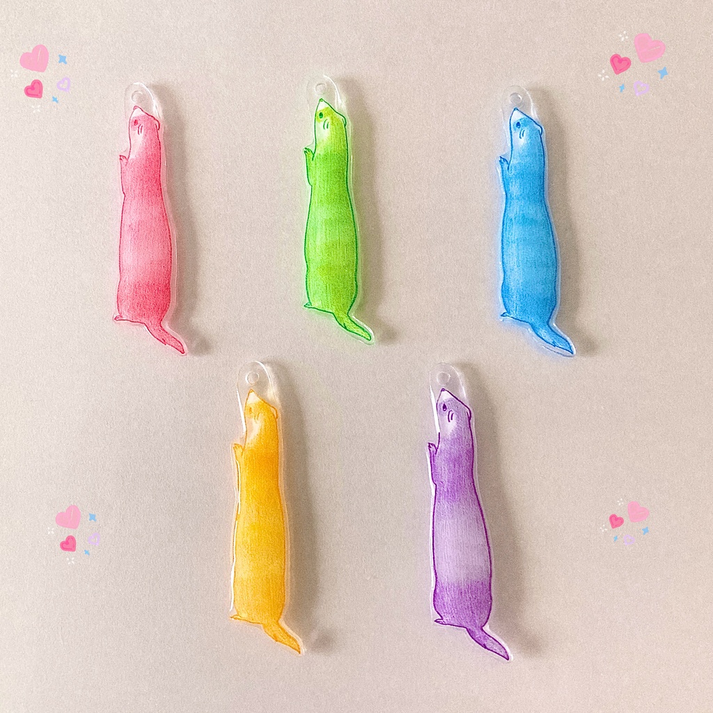 好奇心いっぱい！見上げるフェレットのマルチカラーチャーム （全5種）