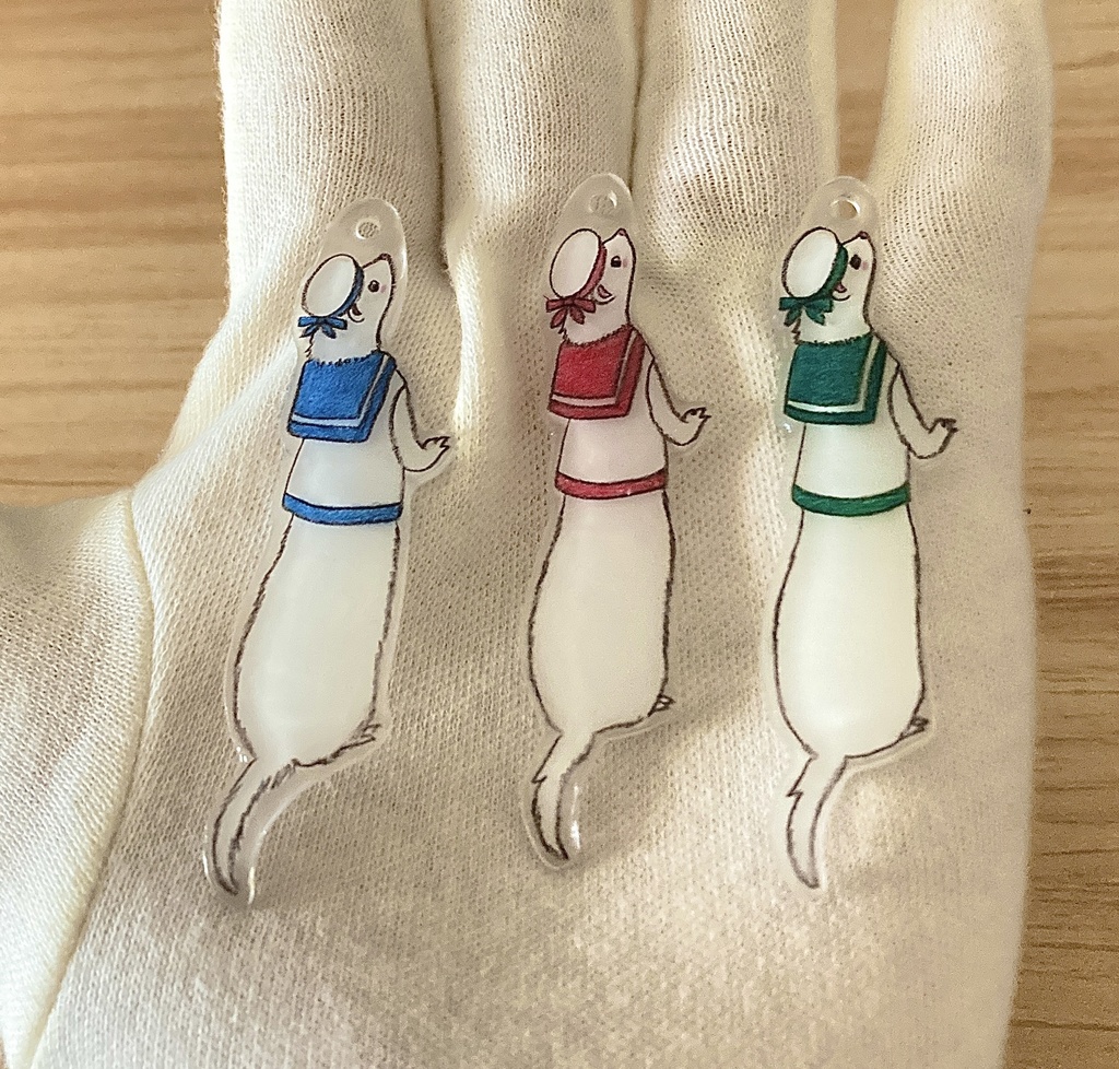 あっちに島を発見!水兵さんのフェレットチャーム(全5種)