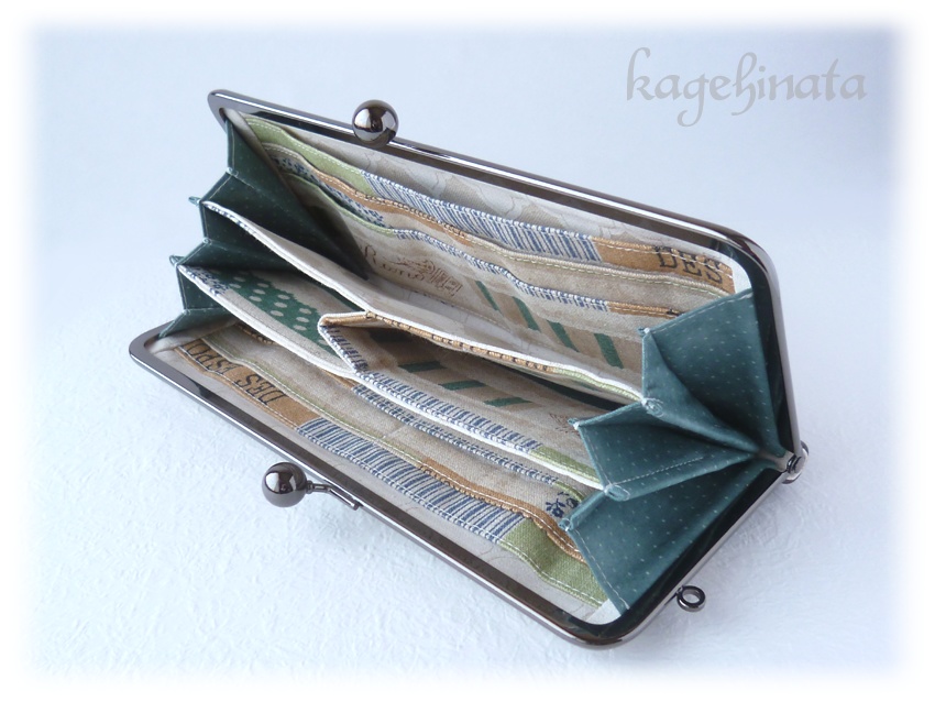 がま口長財布(パッチワークボーダー緑+合皮)