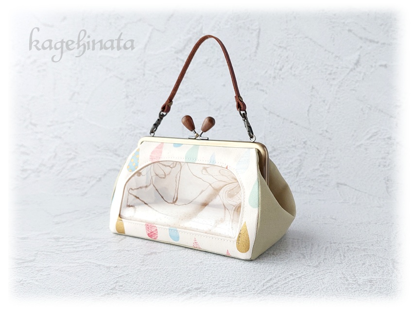 一緒におでかけ!もちマスポーチ(カラフルしずく:くすみグリーン)