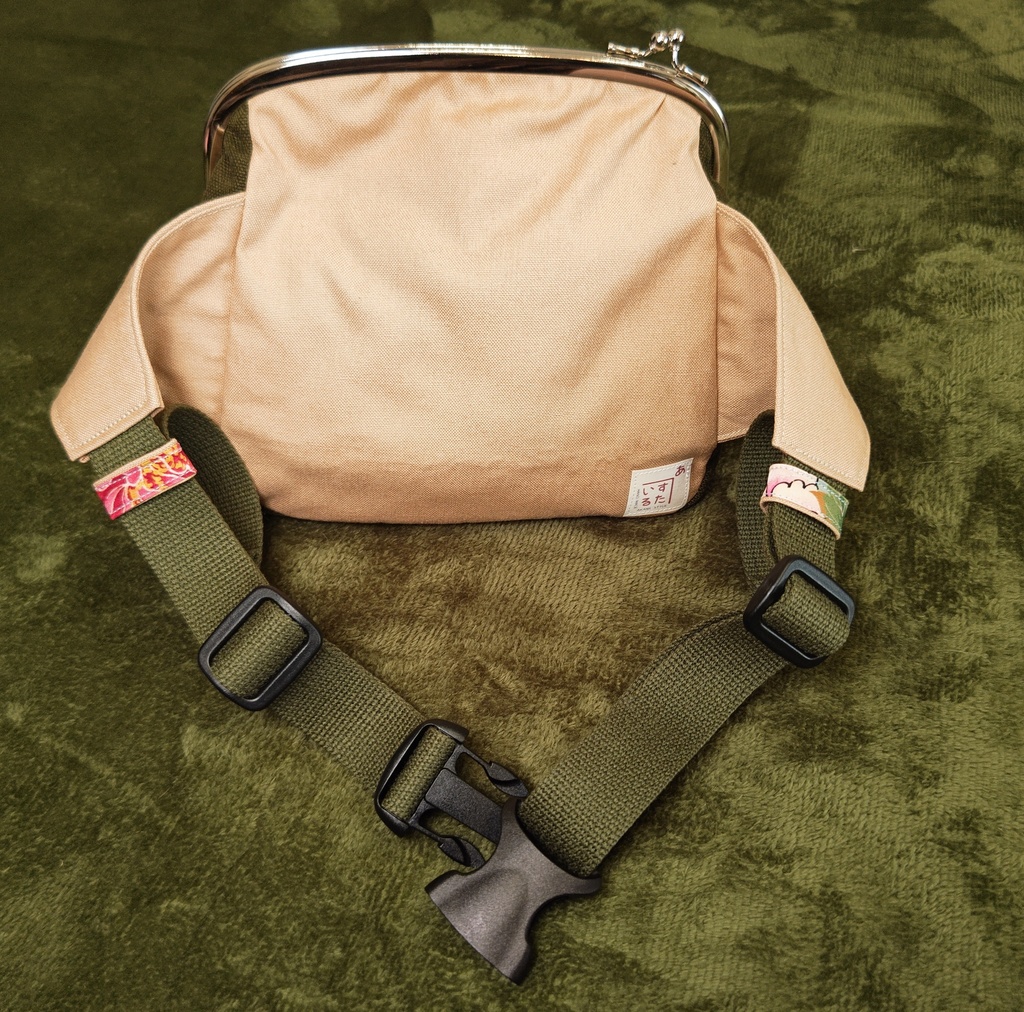 【SALE】☆がま口ボディバッグ兼ウエストバッグ(人間さん用)☆