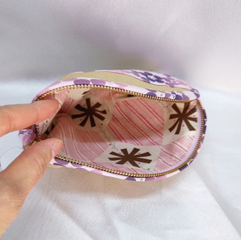 【SALE】☆化粧ポーチ☆