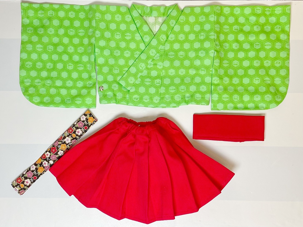 ☆【SALE】1/3ドールちゃん向け 着物ツーピースセット☆