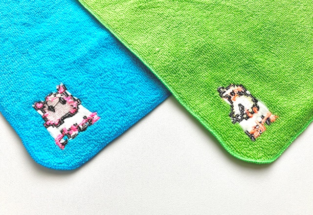 メンダコさん&インコさん刺繍入りミニタオル