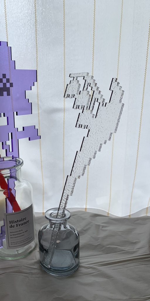 飾れるドット絵のすずらん