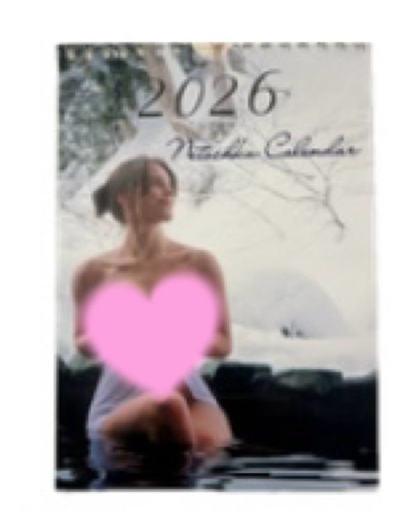 C107新刊「カレンダー・フォト・缶バッチ」セット(写真集・クワス以外セット)