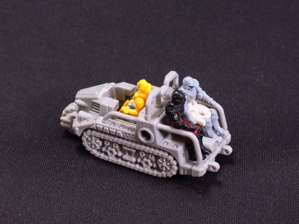 ケッテンクラート風 強行兵員輸送車両 1/60スケール