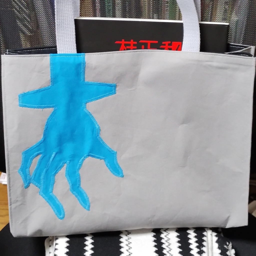 月概念トートバッグ B