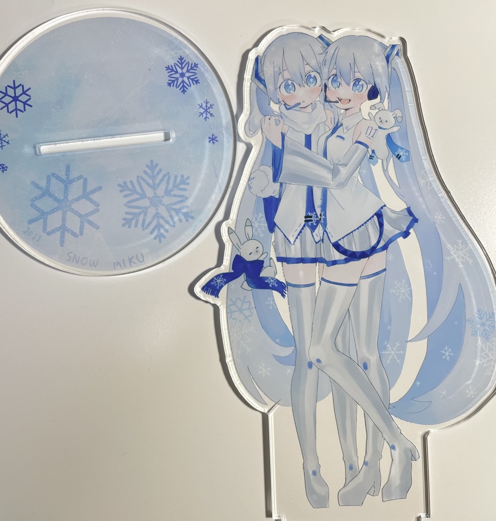 SNOWMIKU 2010×2011 アクリルスタンド