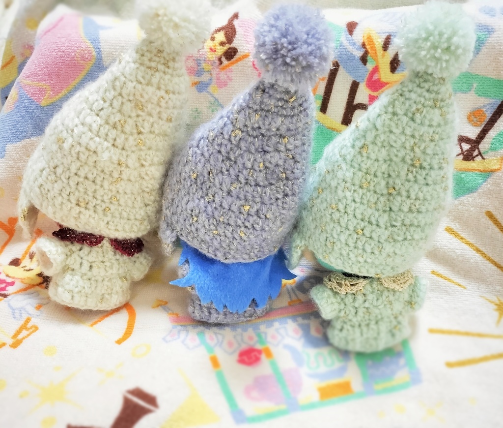 クリスマスな小人の三角帽子&セーター