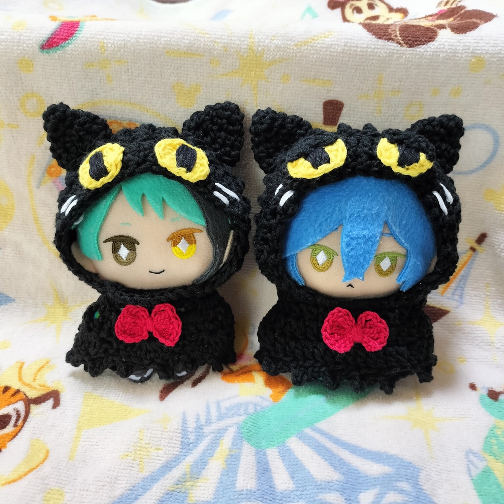 黒猫風ポンチョ・帽子とケープ