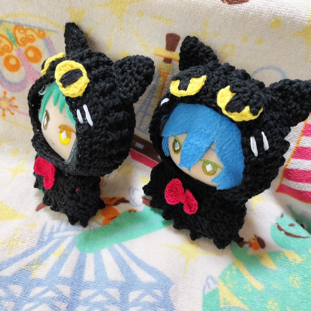 黒猫風ポンチョ・帽子とケープ