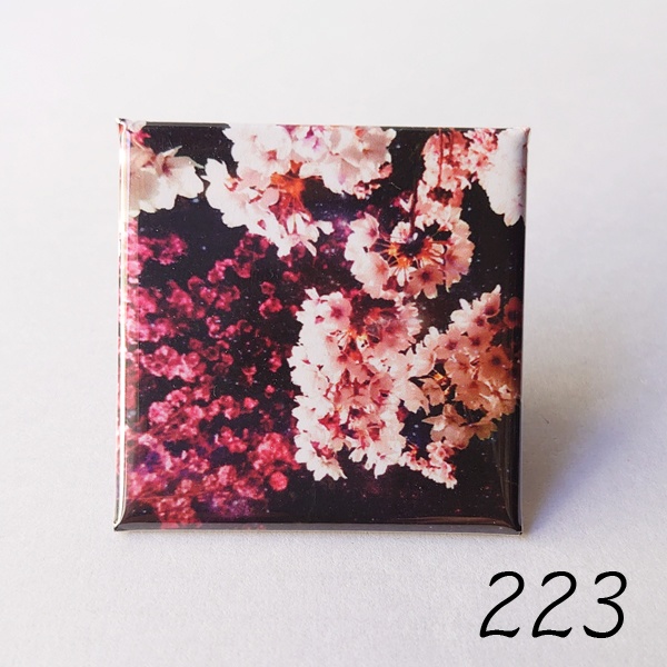 40mmスクエア缶バッチ