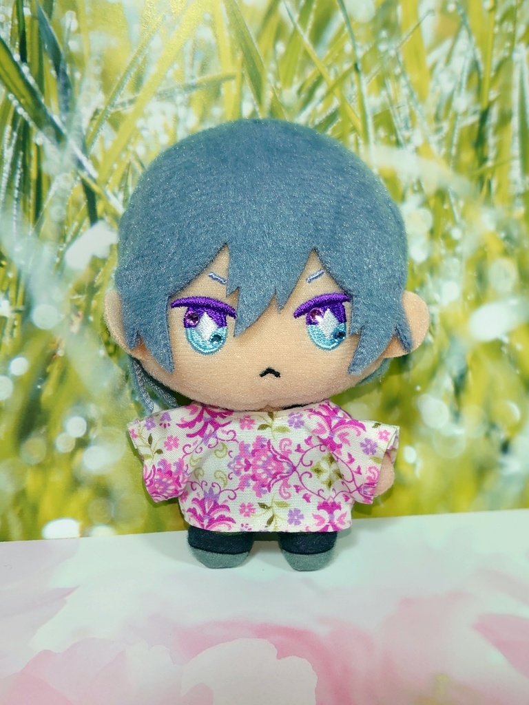 【送料込み】シンプル花柄お洋服①