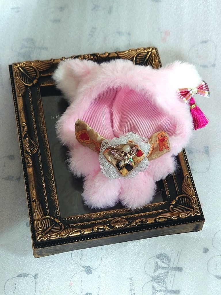 【送料込み】モフっとピンク猫着ぐるみ(10cmサイズ)