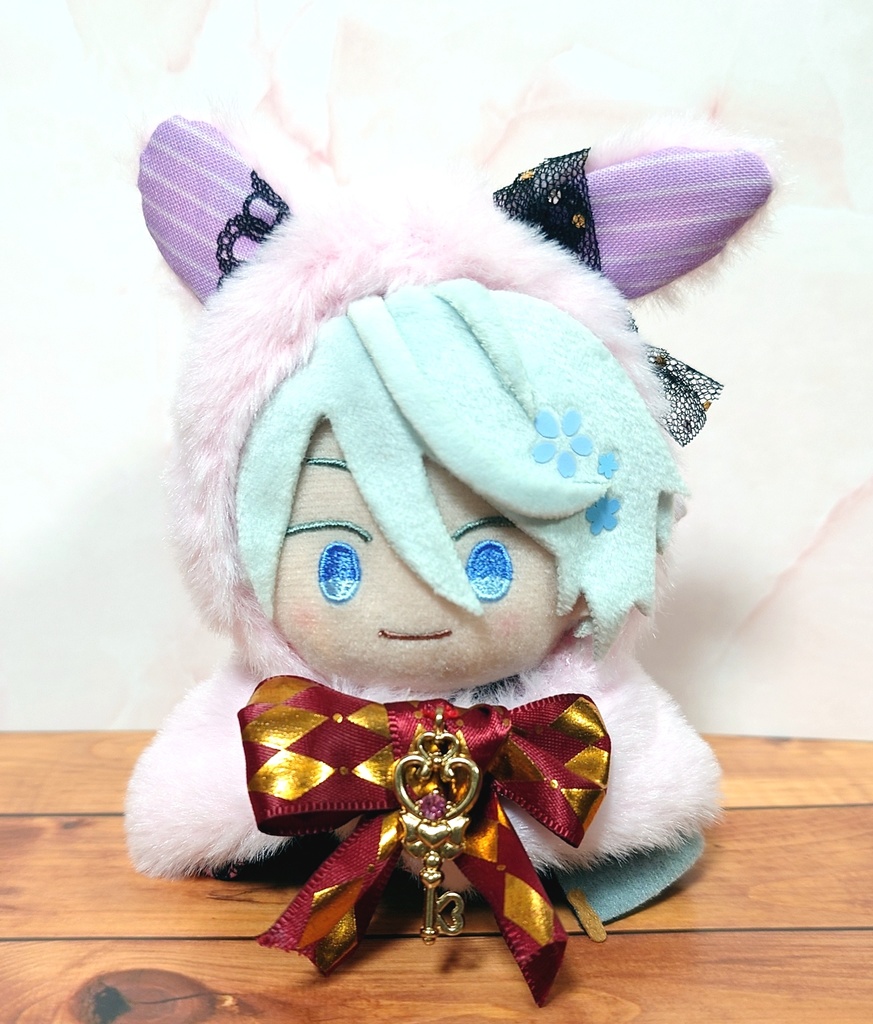 （約11センチぬい）ボールチェーンの通るうさ耳ケープ