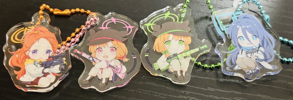 ブルアカサバゲー アクリルキーホルダー(ゲーム開発部)