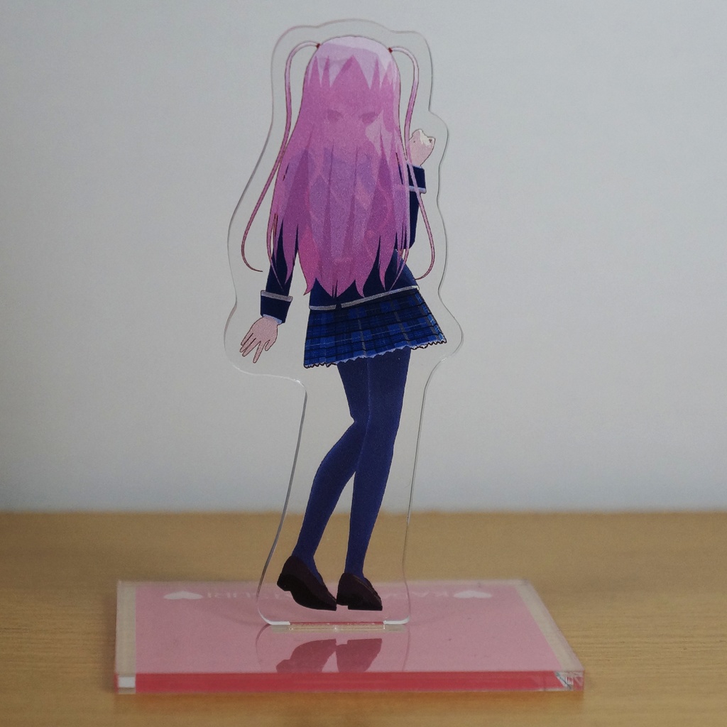 アクリルフィギュア(加賀美茉莉)