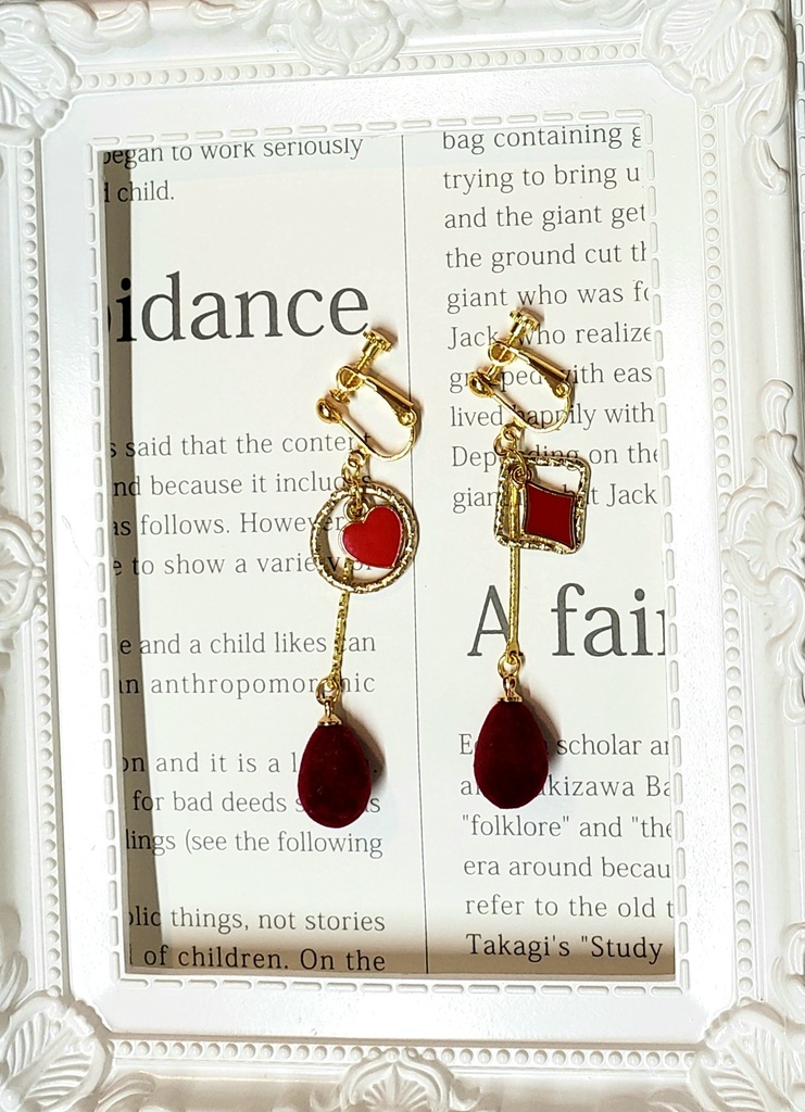 【H×H】ヒソカイメージイヤリング【ピアス交換可】