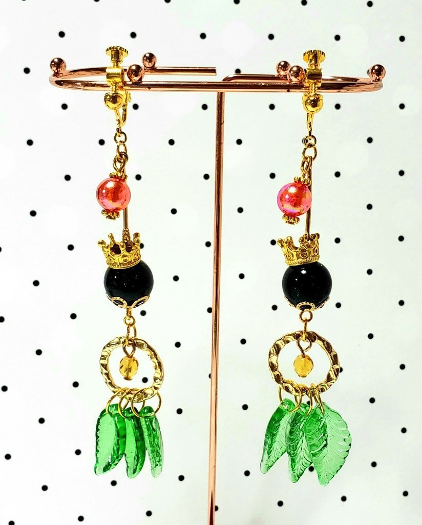 【吸死】半田王子イメージイヤリング【ピアス交換可】