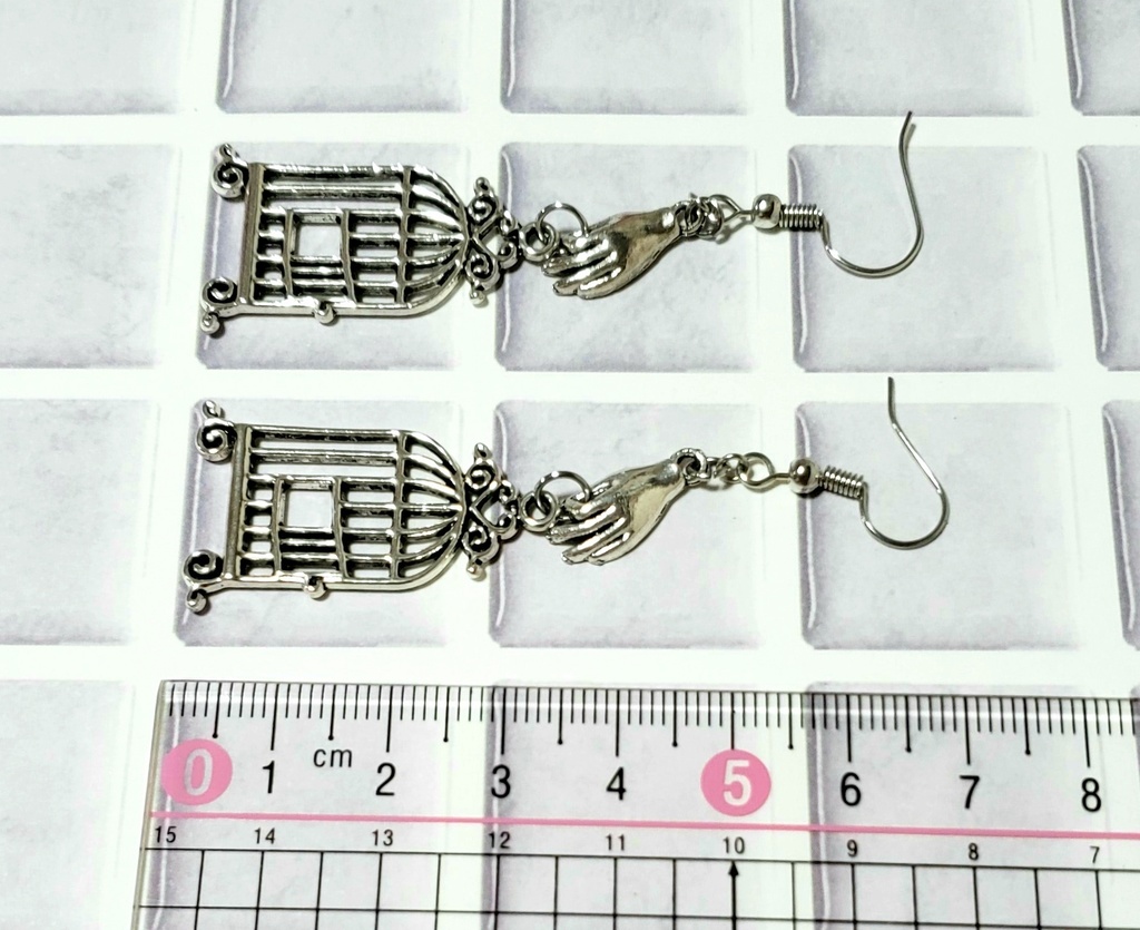 【H×H】シュートイメージピアス【イヤリング交換可】※期間限定値下げ中