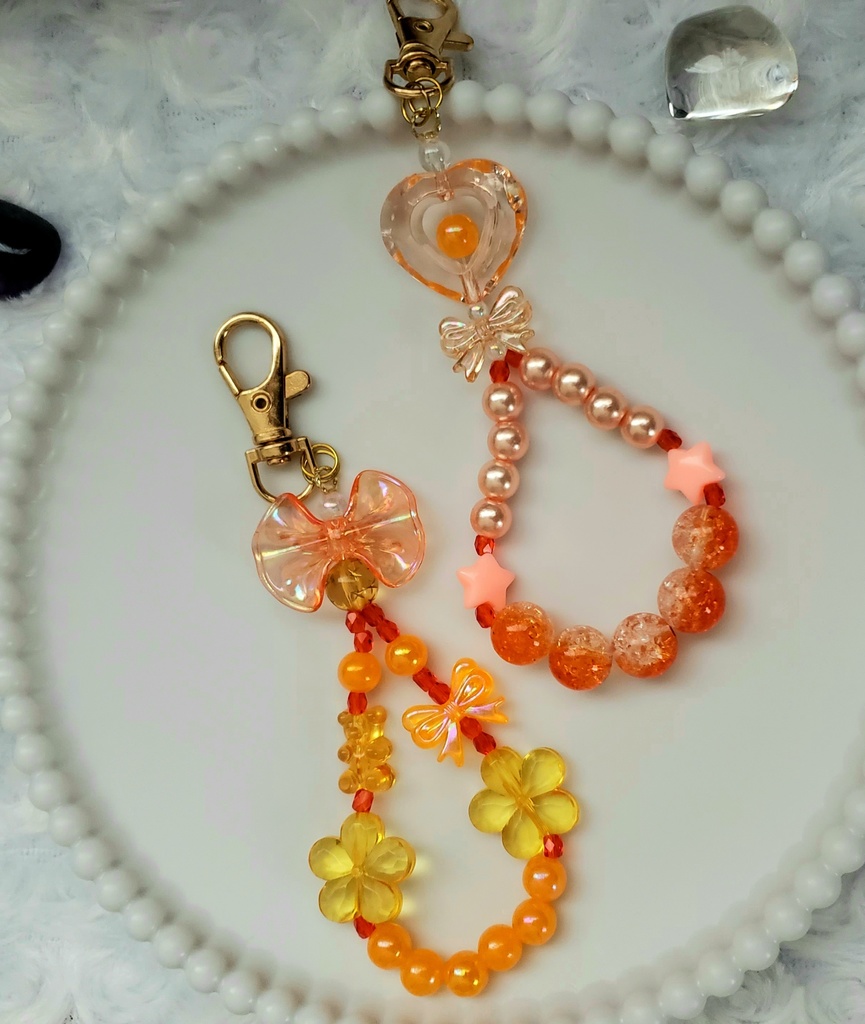 【推し活に!】オレンジ系キーホルダー２個セット※訳あり特別価格