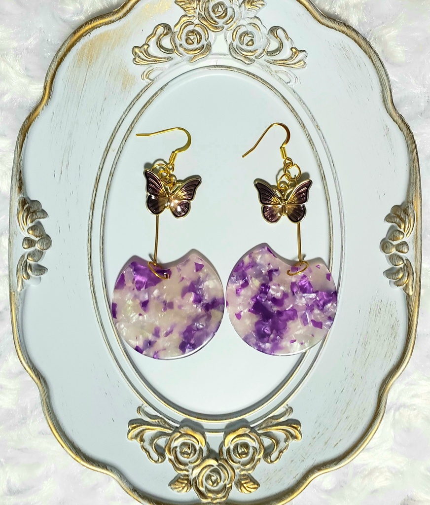 【鬼滅】胡蝶しのぶイメージピアス【イヤリング交換可】