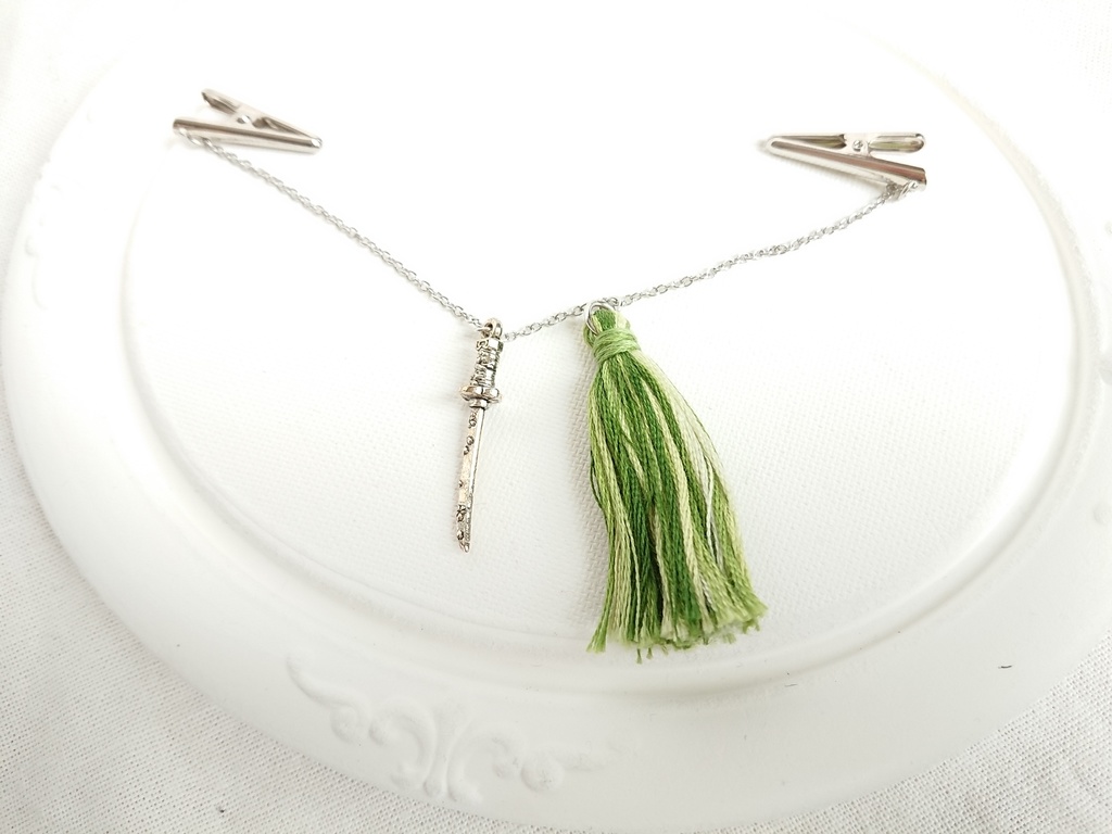 ストールクリップ　石切丸風