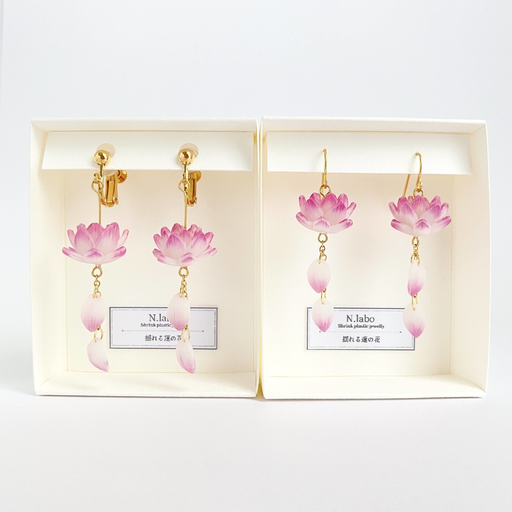揺れる蓮の花の耳飾り【ピンク】ピアス/イヤリング